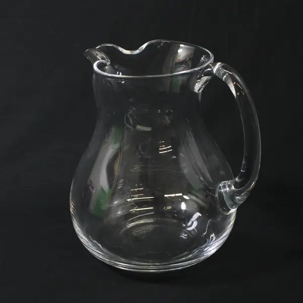 Vintage Round Clear Glass Pitcher With Ice Lip Spout 8.75”