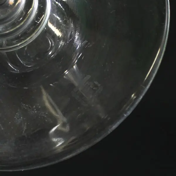 Set of 4 Clear Crystal Wine Glasses Smooth Long Stems 9 Inch