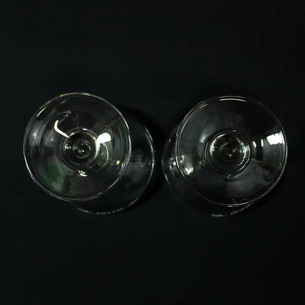 Set of 2 Vintage Bride & Groom Etched Champagne Coupe Wedding Toast Glasses 