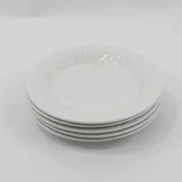 5 Gibson Four Seasons Salad Dessert Plate 7.75" White Embossed Grapes 