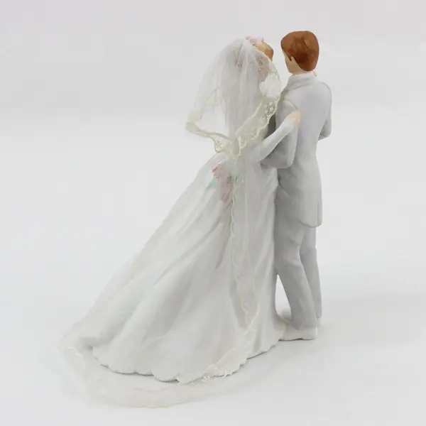 VTG 1987 Enesco Design Bride & Groom Cake Topper By GG Santiago Made In Korea