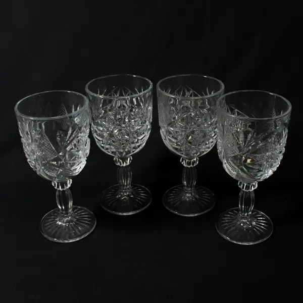 Set of 4 Libbey Glass Hobstar Water Goblets Starburst w Ribbed Stems 7 1/4”