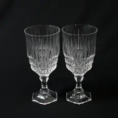Set of 2 Fostoria Heritage Wine Glasses 6 1/8"