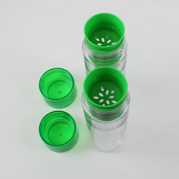 Lot of 2 Green Fruit Infuser Water Bottles