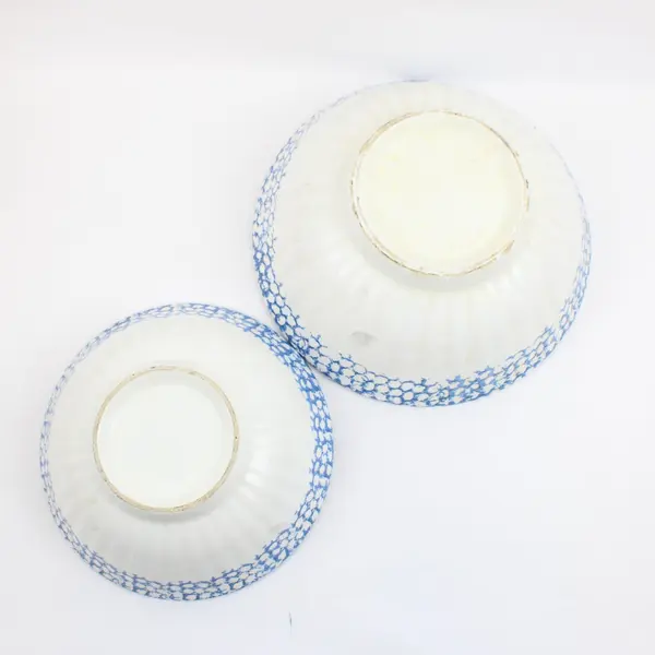 Blue White Speckled Enamelware Nesting Decorative/Mixing Bowls Set of 2