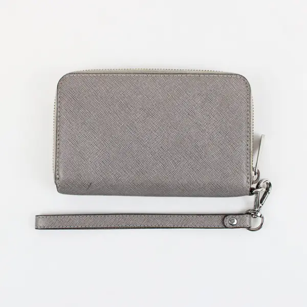 Michael Kors Jet Set Travel Saffiano Zip-Around Wristlet Wallet