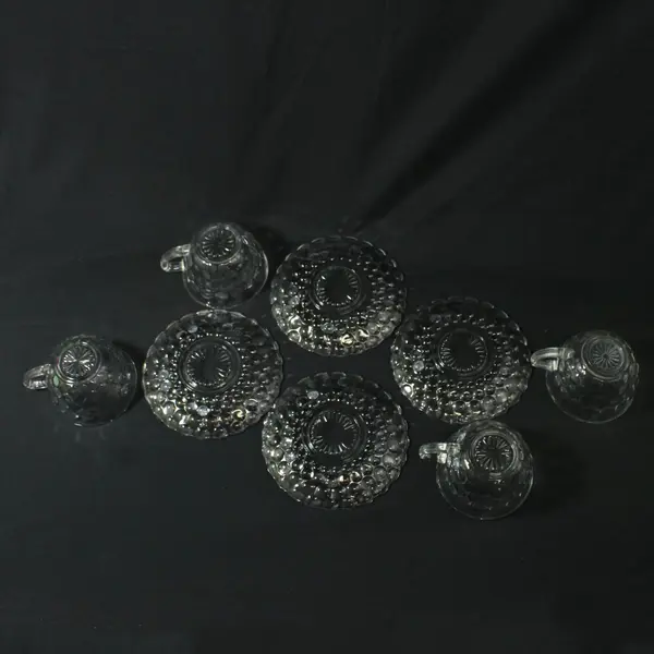 Set Of 4 MCM Anchor Hocking Clear Bubble Pattern Cups And Saucers
