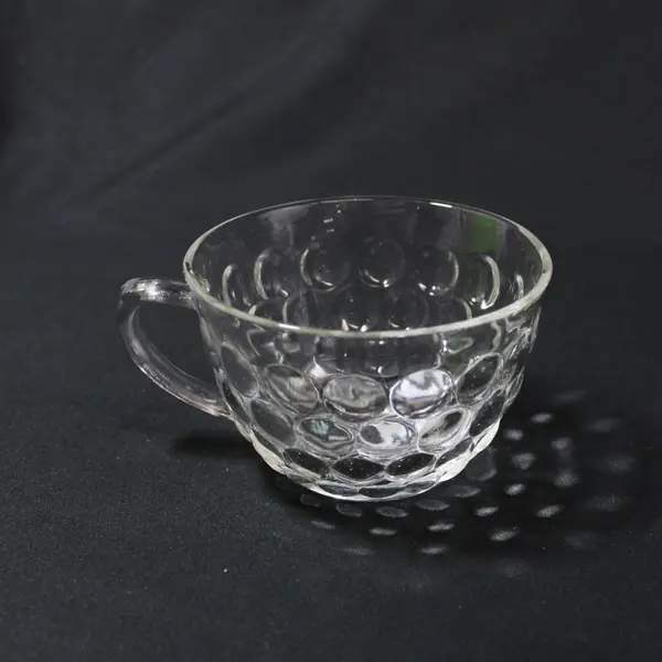 Set Of 4 MCM Anchor Hocking Clear Bubble Pattern Cups And Saucers