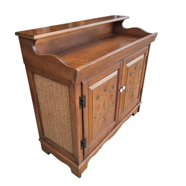 Vintage Magnavox Stereo Console Turntable Cabinet FEG464LP41 - Local Pickup Only