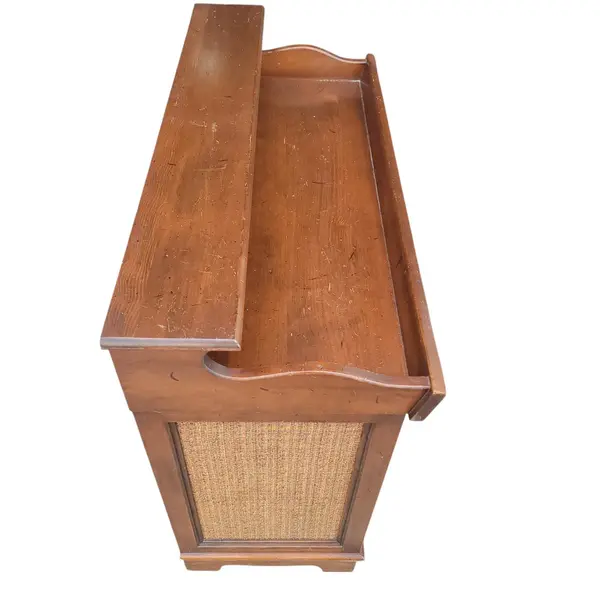 Vintage Magnavox Stereo Console Turntable Cabinet FEG464LP41 - Local Pickup Only