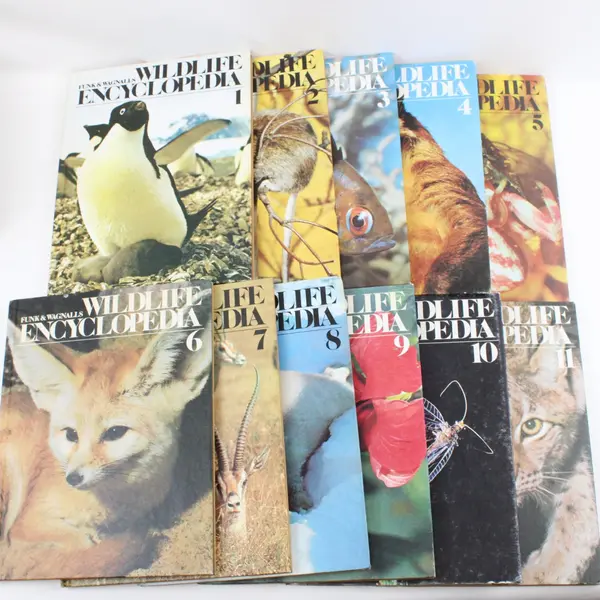 Funk & Wagnalls Wildlife Encyclopedia Complete 22-Vol Illus Paperback Set 1974