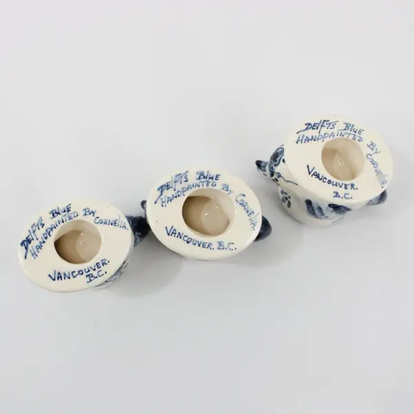 Set of 3 Delfts Blue Hand-Painted Porcelain Chicken Egg Cups Cornelia Signed