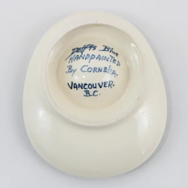 Hand Painted Delfts Blue Oval Porcelain Egg Holder Cup Floral Pattern Signed