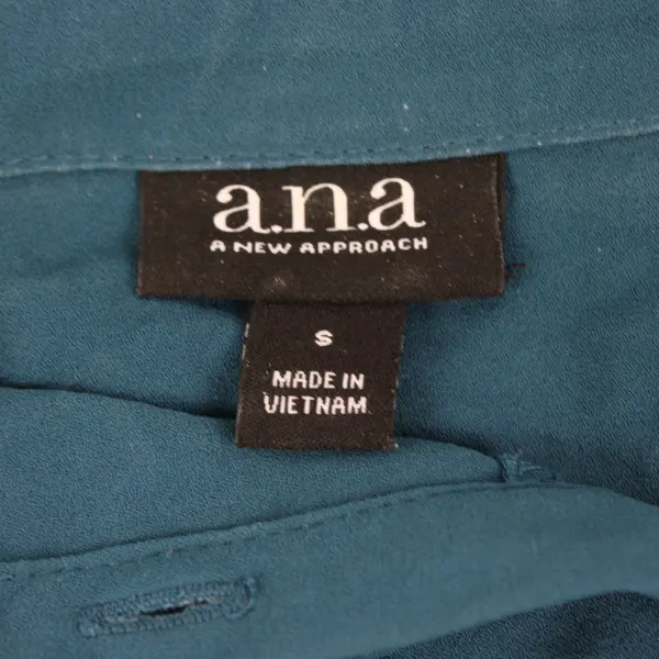 a.n.a A New Approach Women's Button Down Blouse Dark Teal S Roll Tab