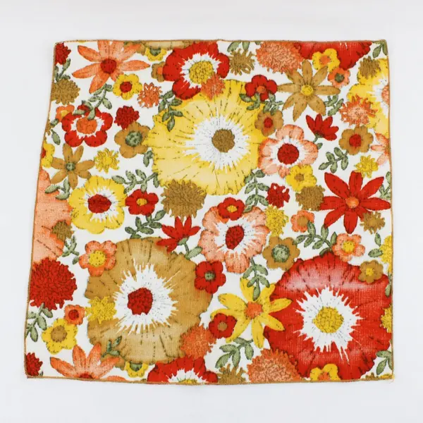 Set of 2 Floral Print Cloth Napkins 16 x 16 Inch