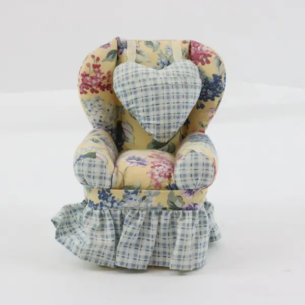 Novelty Chair-Shaped Pin Cushion Plaid Floral Pattern Sewing Collectible