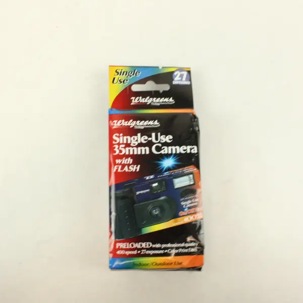 Walgreens 35mm Single Use Camera Flash New Sealed 27 Exp 400 Speed