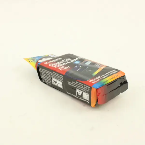 Walgreens 35mm Single Use Camera Flash New Sealed 27 Exp 400 Speed