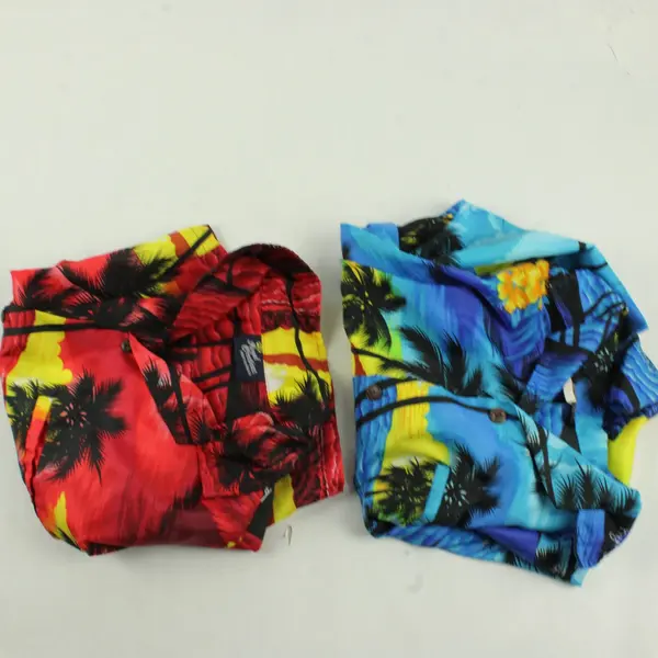 Lot of 2 RHC Made in Hawaii Royal Creations Men's M Tropical Hawaiian Shirts
