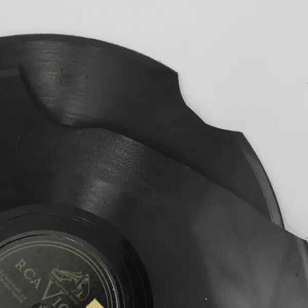 Lot of 30 Mixed 10-Inch Shellac Craft Discs Capitol Les Paul Mary Ford Tiger Rag