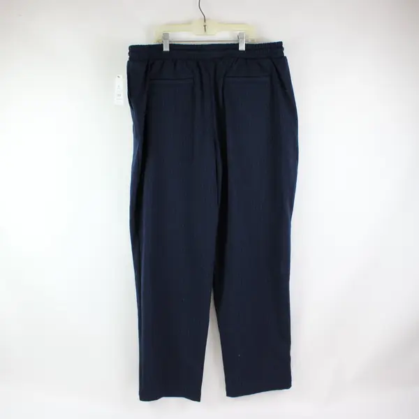 Time & Tru Women's Slim Commuter Pant XL 16-18 Navy Pinstripe NWT