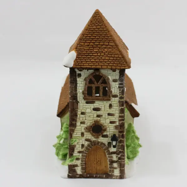 1985 Dept 56 Shops of Dickens Village Lighted Dickens Village Church 