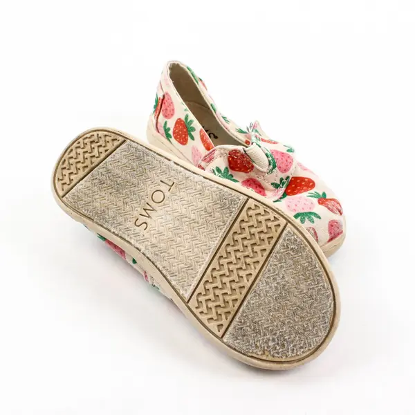 Pre-Owned TOMS Birch Alpargata Toddler Shoes Size 8 Strawberry Print