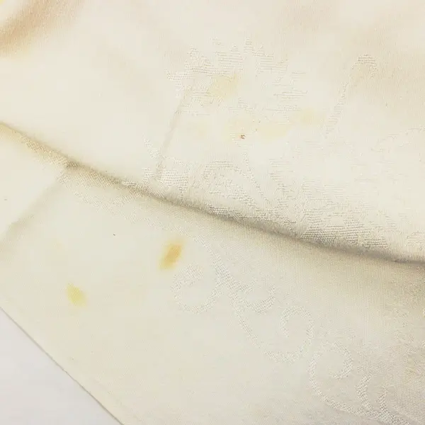 Off-White Floral Tablecloth 89 x 54 in Dining Table Linen
