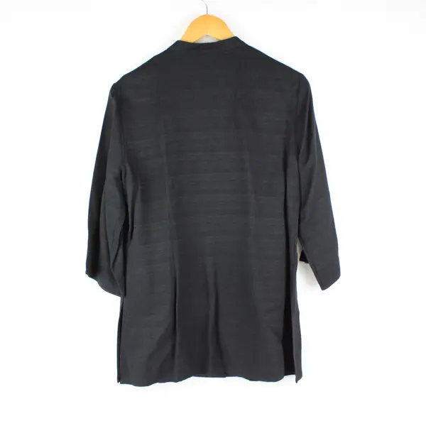 Requirements Women's Black M Jacket Half Sleeve V-Neck Button Front Business 