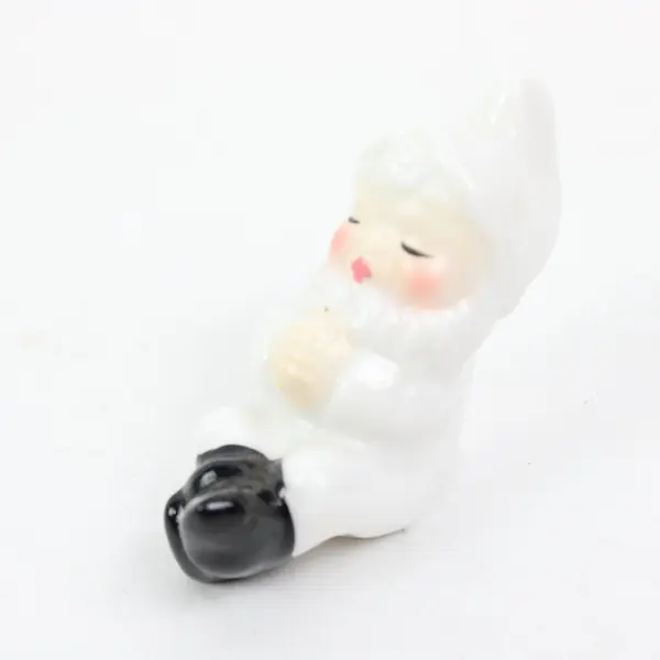 Resting Elves Figurines 3pc Set #54-260 Christmas Around the World Taiwan