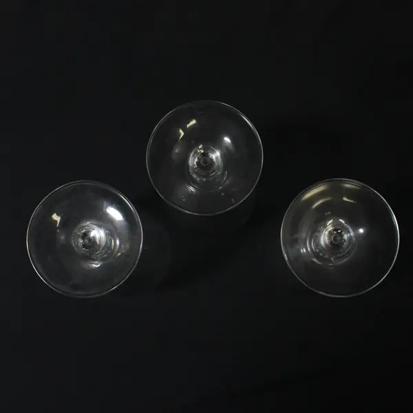 Lot of 3 Carnegie Vintage 1990s Crystal Wine Glasses Clear Stemware, 7.4"