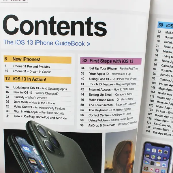 BDM GuideBook Series The iOS 13 iPhone GuideBook iPhone 11 Pro Max 2019 PB