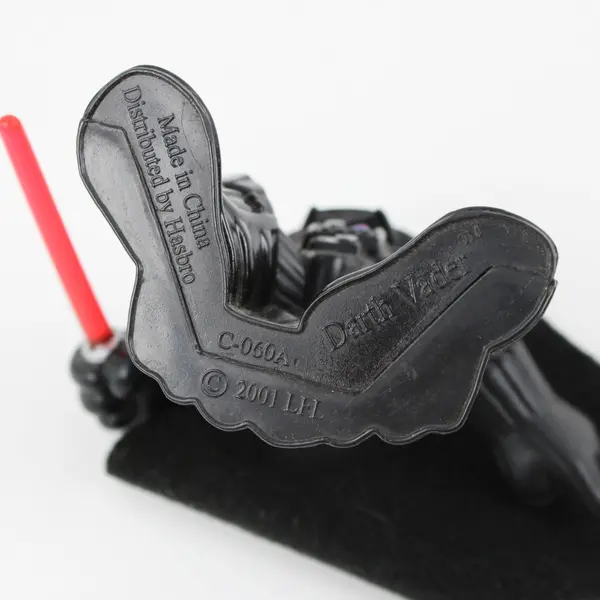 Hasbro Star Wars Galactic Heroes Darth Vader C-060A 2001 Figure Red Lightsaber