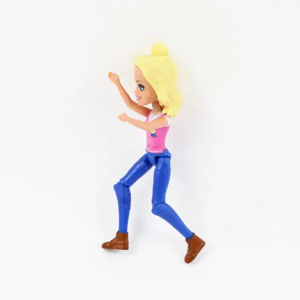 Barbie FHV55 4-Inch Fashion Doll Blonde Pink Top Blue Jeans Mattel