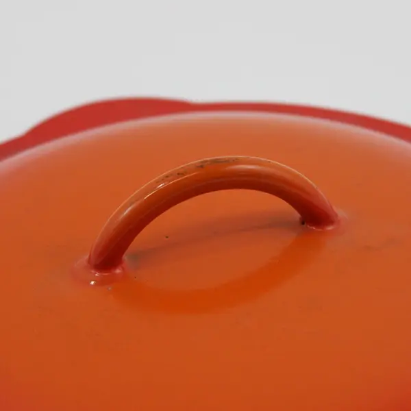 Descoware Belgium FE 2.3 F Dutch Oven Orange Cast Iron Lid