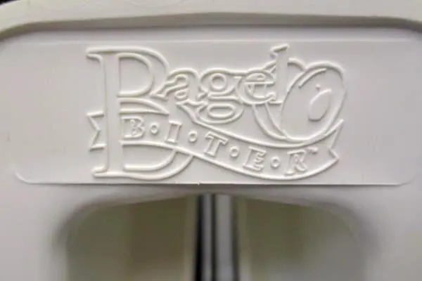 Larien Products Bagel Biter Bagel Slicer Cutter Guillotine White