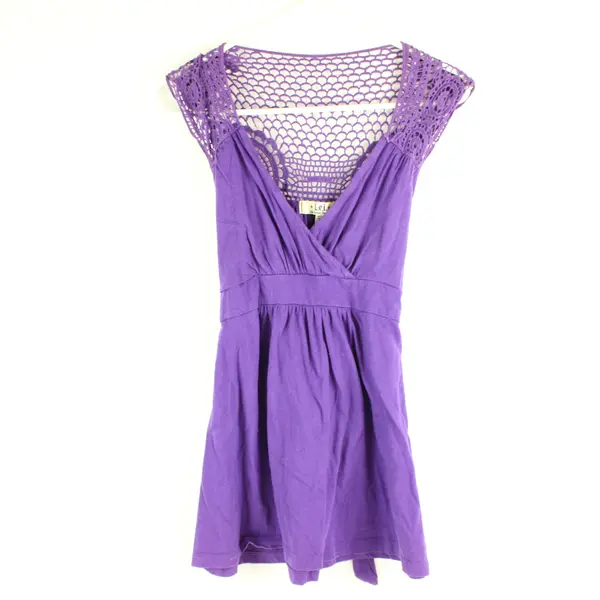L.E.I. Junior L Purple Crochet Lace Sleeveless Tie-Waist Top
