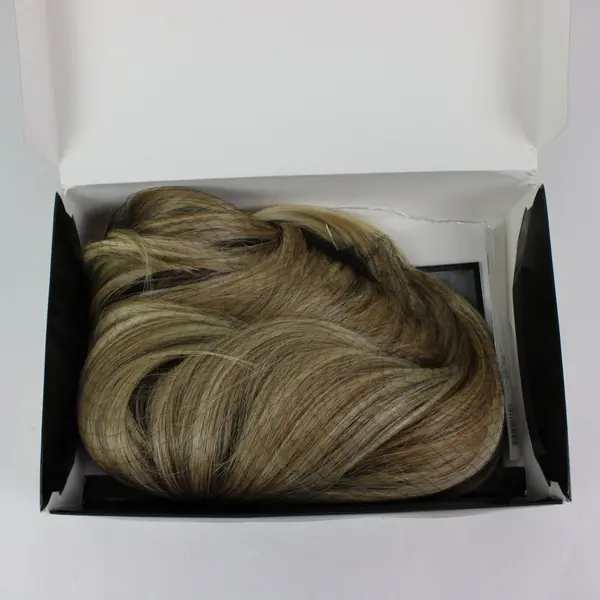 Hairdo by Hairuwear Layered Bob Wig #651448 New With Tags