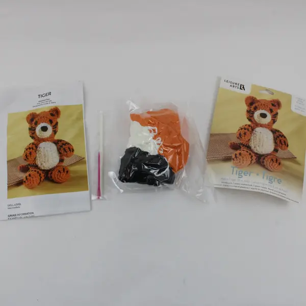 Leisure Arts Tiger Crochet Kit 57009 Complete Opened Packaging