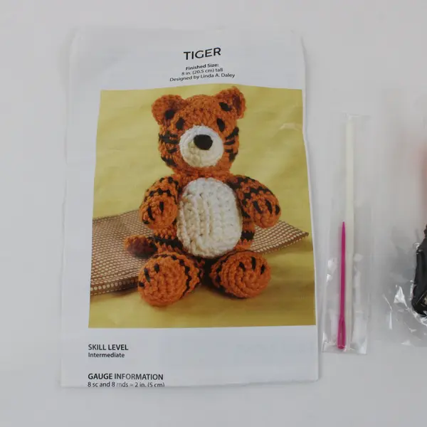 Leisure Arts Tiger Crochet Kit 57009 Complete Opened Packaging