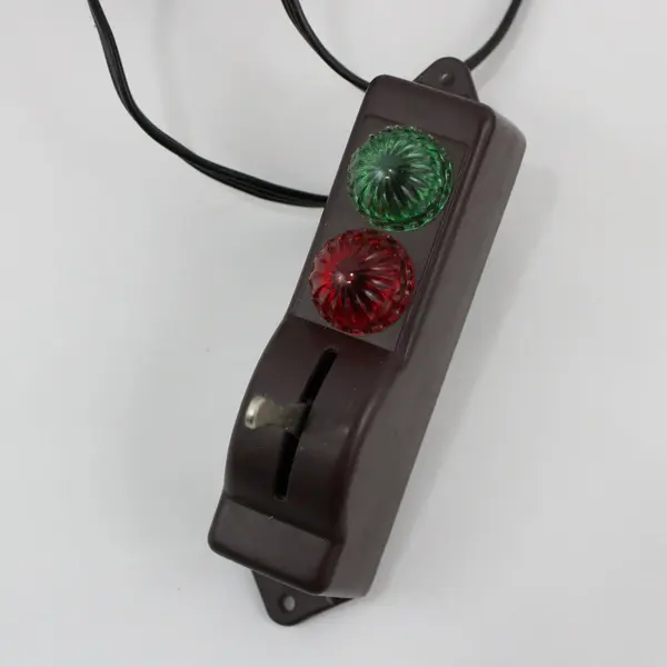 2 Lionel O Gauge Automatic Switch Controllers Attached Wiring