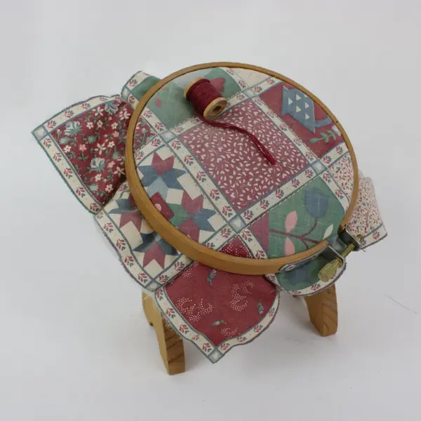 Assembled Patchwork Pin Cushion Wooden Stand Embroidery Hoop Thread Sewing