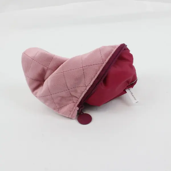 Ipsy February 2020 Glam Bag Pink Quilted Makeup Pouch