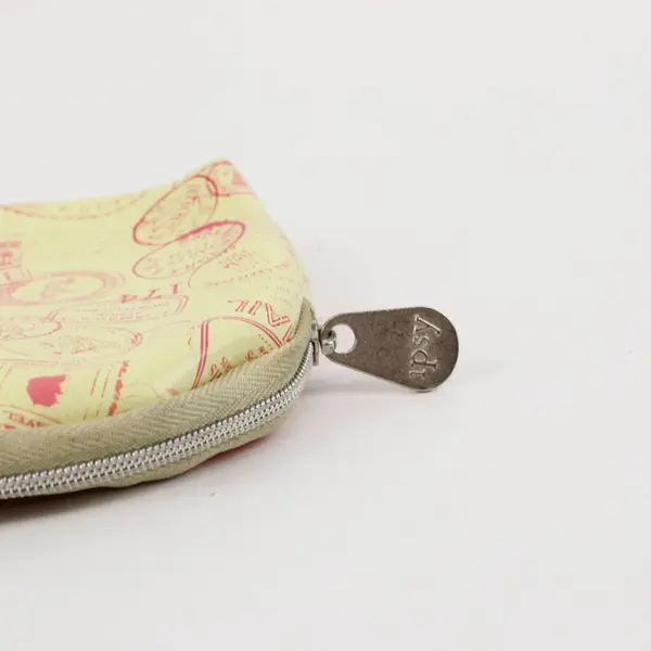 Ipsy Glam Bag May 2018 Makeup Cosmetic Pouch Travel Zippered Bag