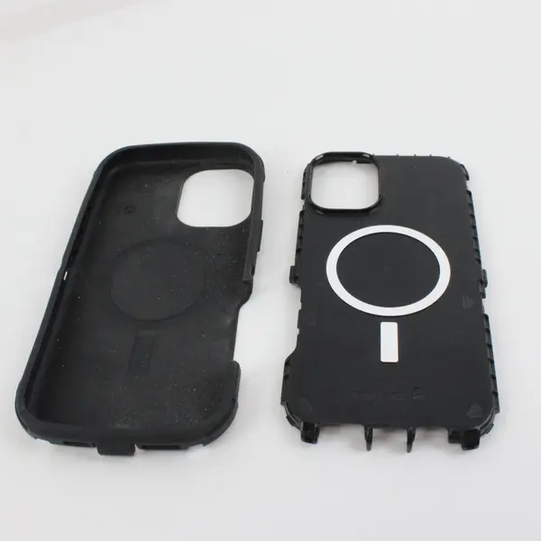 OtterBox Defender Pro MagSafe Case for iPhone 16 Pro Used