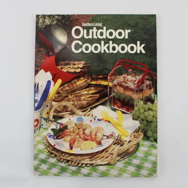 Southern Living Outdoor Cookbook 1986 Paperback 1st Printing Good