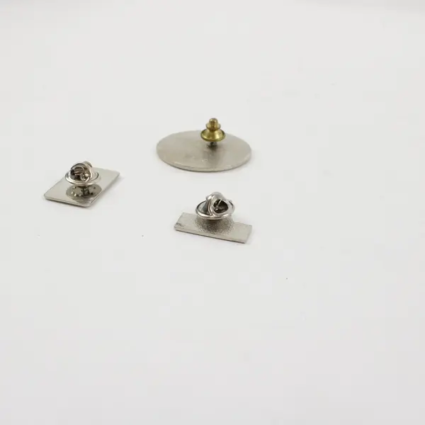 Lot of 3 Kah-Nee-Ta Lapel Pins Collectible Pinbacks