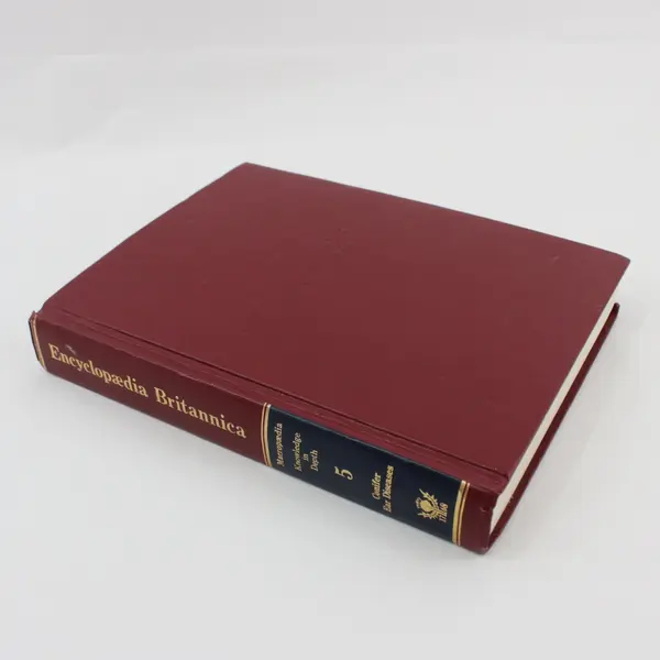 The New Encyclopaedia Britannica Volume 5 Hardcover 15th Edition 1980 Good
