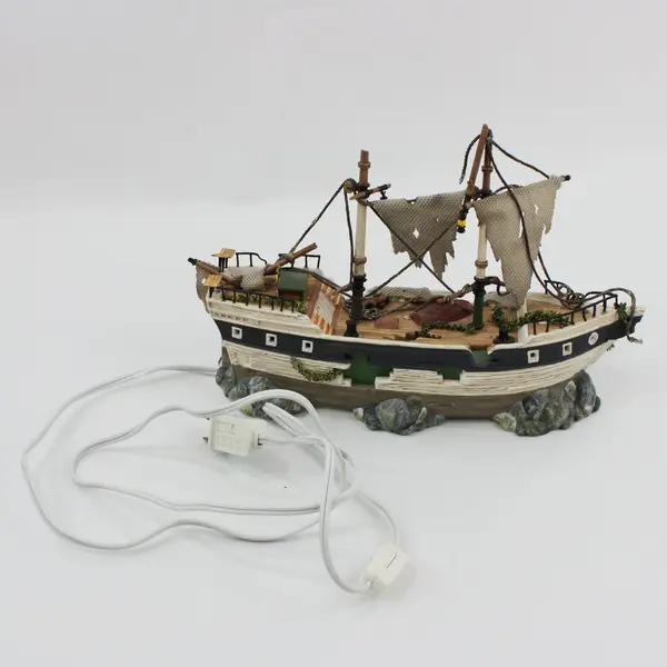 Department 56 Spooky Schooner #55087 Halloween 2001 Retired Light Sound