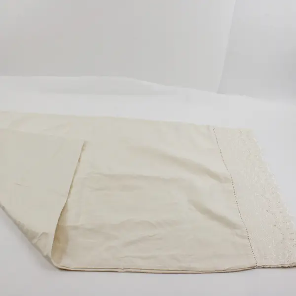 Britannica King Size Cotton Pillowcase Cream Cutwork Trim